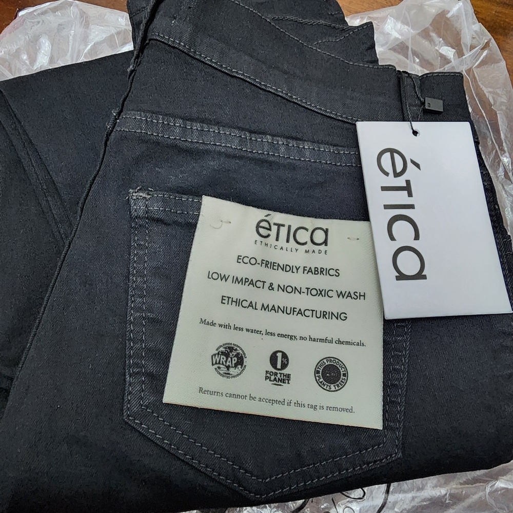 Ética Black Denim Jeans